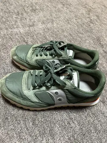 26cm 써코니 SAUCONY 그린 스니커즈