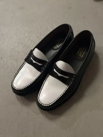 G.H.BASS 11010H LARSON / BLACK & WHITE