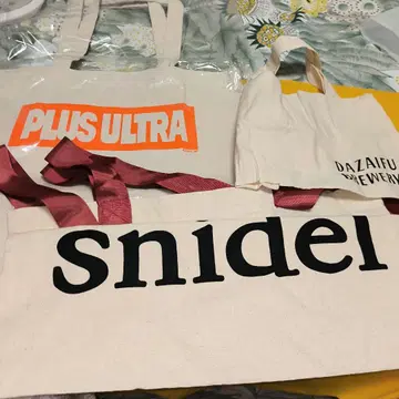 snidel PLUS ULTRA 토트백