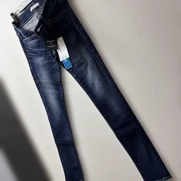 미사용 새상품 마우지 스트레치 스키니 팬츠