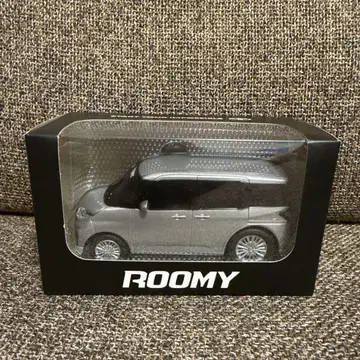 TOYOTA 도요타 ROOMY 루미 풀백카 실버 미니카