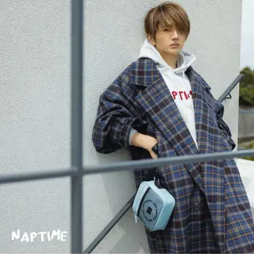 Nissy naptime. 체크 롱 코트