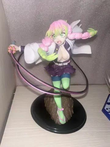 귀멸의 칼날 제일복권 습격 A상 칸로지 미츠리 피규어