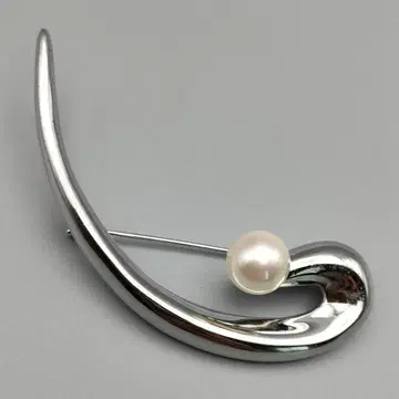 VENDOME SILVER925 펄 브로치 ~세련된 우아함~