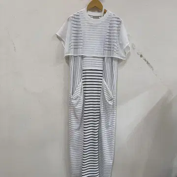 AULA AILA 메쉬 원피스