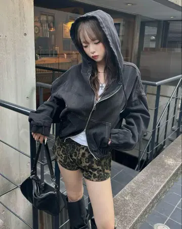TRIFLE 더블 지퍼 데님 자켓