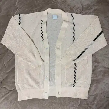 Lui's 아이보리 메쉬 가디건 S