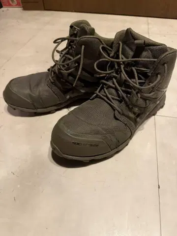 INOV8 트레킹 슈즈 하이컷 이노베이트 26.5