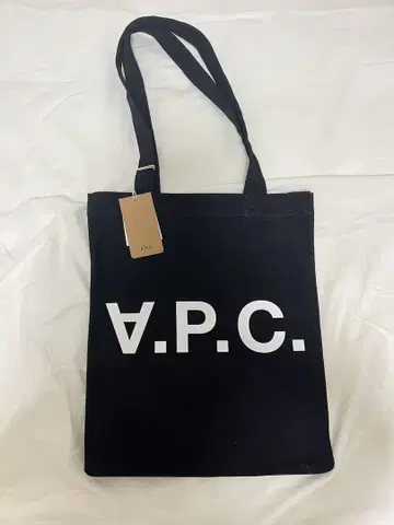 A.P.C. 로고 토트백 블랙