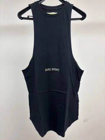 DARC SPORT 머슬 탱크탑 M 블랙