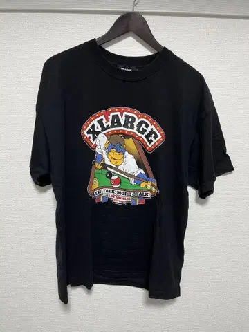 XLARGE 수영장 클럽 T셔츠 블랙