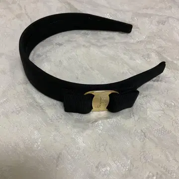 페라가모 머리띠