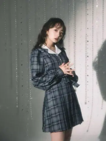 BUBBLES 레이어드 플리츠 원피스 그레이