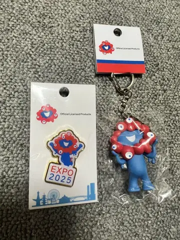 만박 미야쿠미야쿠 키링 핑 배지