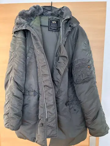 ALPHA INDUSTRIES INC. 자켓 코트