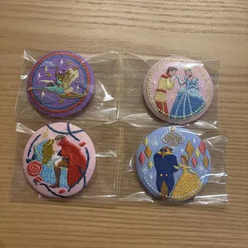디즈니 자수 캔뱃지 4개 세트