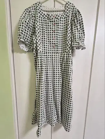 구제 의류 그린과 화이트 체크 무늬 반팔 원피스 로리안