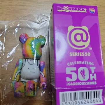 베어브릭 50 야바이 T셔츠
