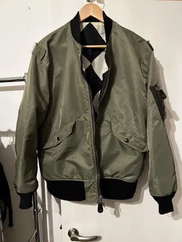 FLAGSTUFF TYPE L-2A 리버서블 사이즈 38