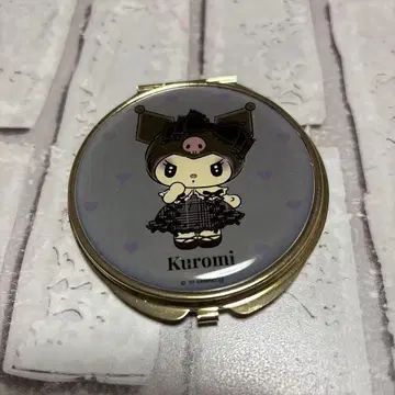 쿠로미 컴팩트 거울
