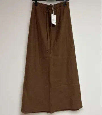 [ 새상품 ] ZARA 미디 린넨 스커트 브라운 S