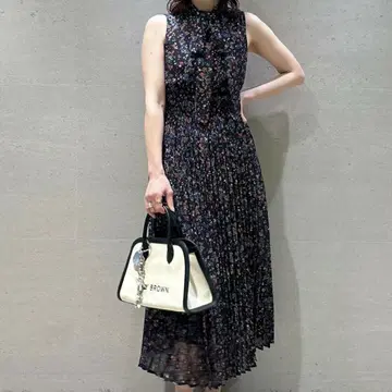 Lilybrown 릴리 브라운 보타이 프린트 원피스