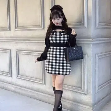 evelyn 리본 체크 미니 OP 블랙