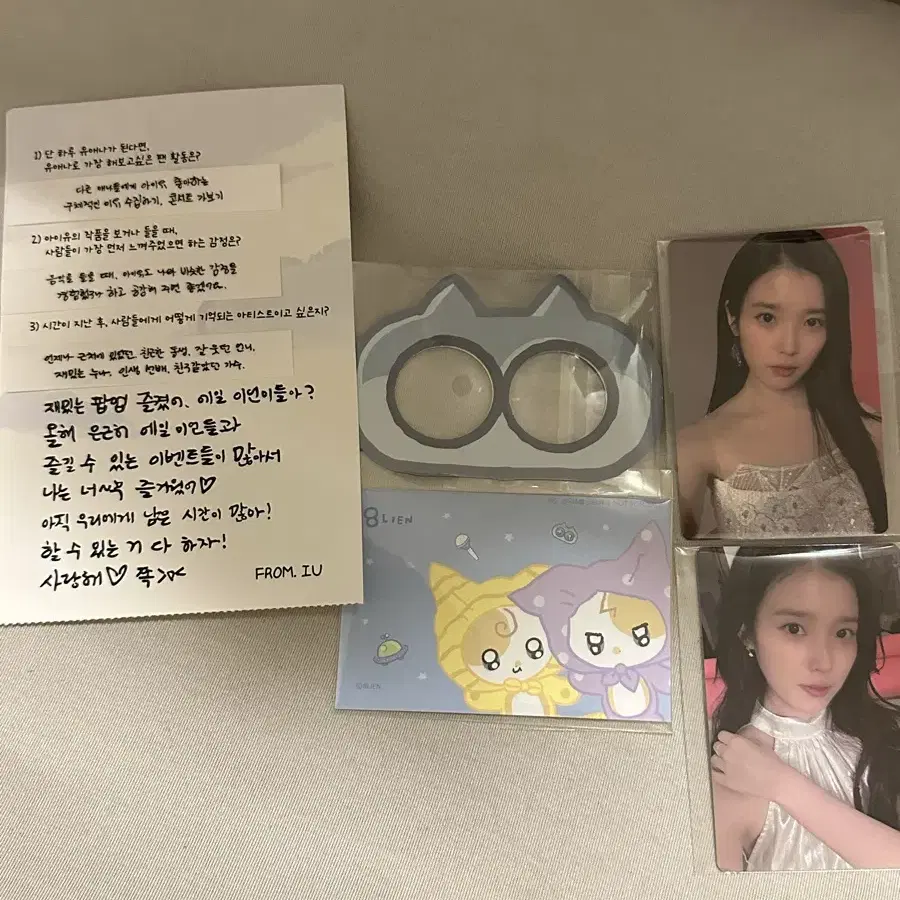 iu 아이유 グッズ　まとめ売り Amazon.co.jp: IU アイユー グッズ フォトメッセージカード 56枚
