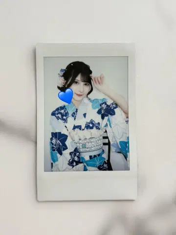 iON! 스즈토 리세 유카타 폴라로이드