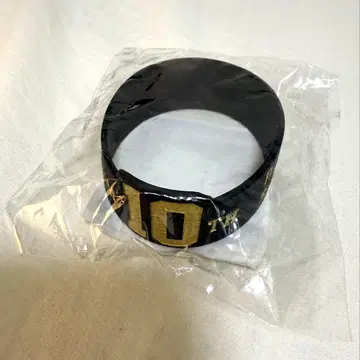 Officialdism 10주년 러버밴드 굿즈