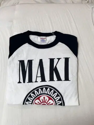 Maki 래글런 L white 롱T