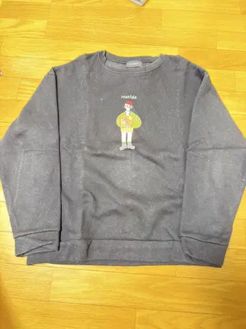D's GARMENT Matilda 크루넥 트레이닝복