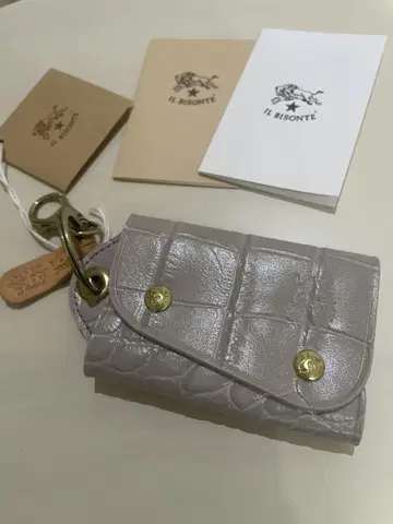 미사용 새상품 IL BISONTE 그레이 가죽 키케이스