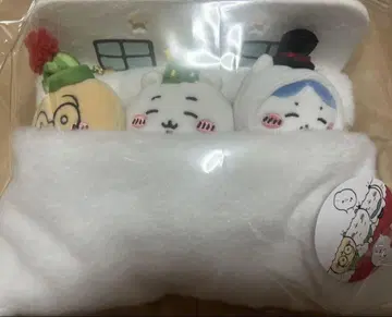 치이카와 해피 홀리데이 수면 침대 연결 마스코트 토끼 하치와레