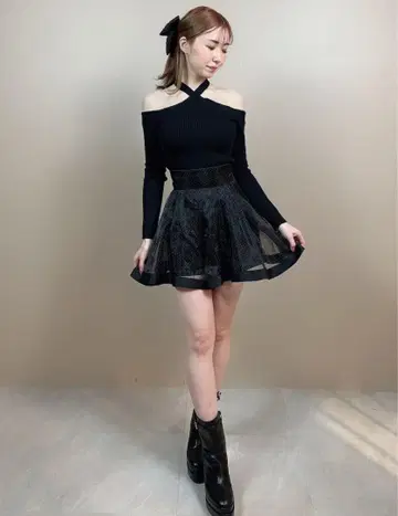 RESEXXY 홀터넥 니트탑