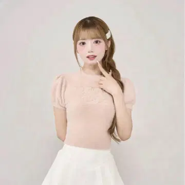 Darich 다리치 팬시 비즈 DD 로고 니트탑 핑크