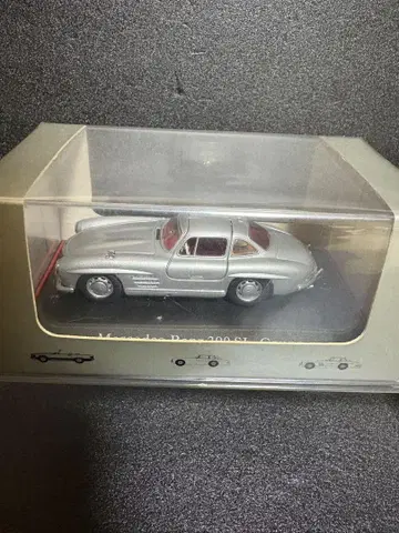 1/43 Mercedes-Benz 300 SL Coupe
