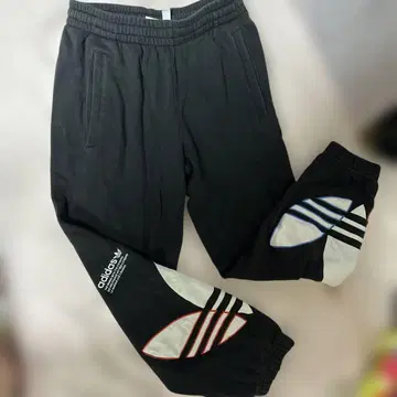 SALE adidas 블랙 조거 팬츠 스트라이프 맨투맨