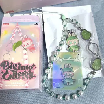 THE MONSTERS Big into Energy Phone Charm