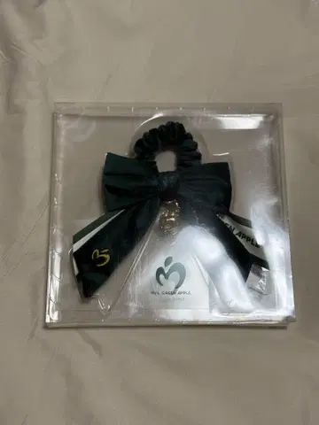 Mrs. GREEN APPLE 리본 포함 머리끈