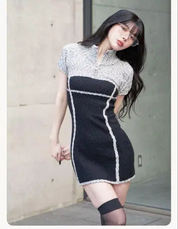 다리치 라인 슬라브 니트 미니 원피스