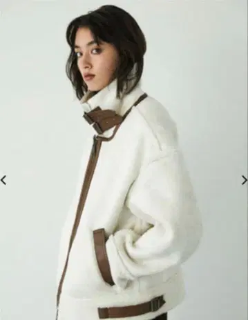 오버사이즈 푹 셰어링 자켓