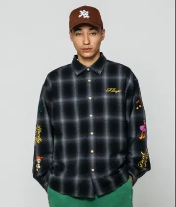 자수 체크 무늬 긴팔 셔츠 XLARGE