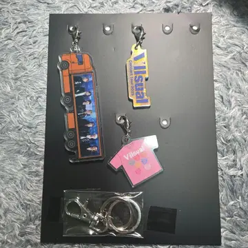 VIISUAL 완전 생산 한정판 아크릴 키링 (누락 있음)