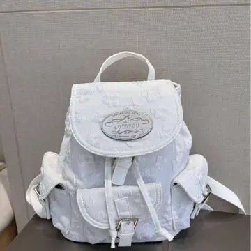 LOTSYOU Nostalgia chubby Backpack White