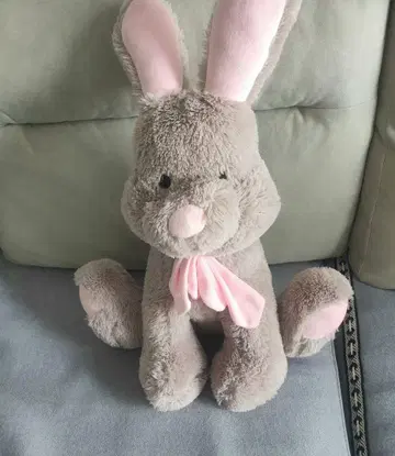 베이지색 토끼 봉제 인형