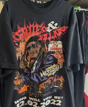 Metro Boomin Heroes & villains Tee