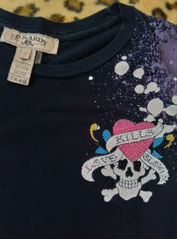 ED HARDY 스컬 하트 블랙 티셔츠 S