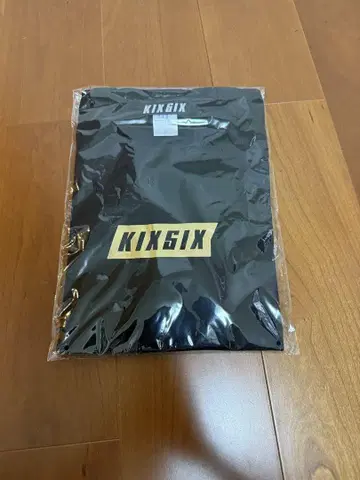KIXSIX T셔츠