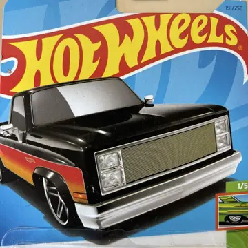 Hotwheels '83 Chevy Silverado HW SLAMMED